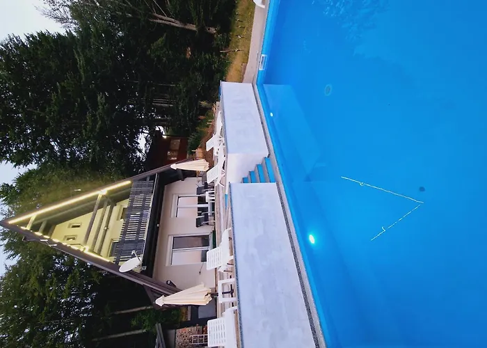 Weekend House Nest Bjelasnica